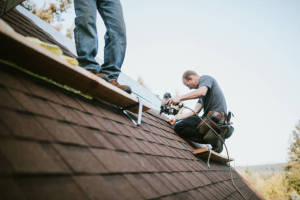 Local Roofers in Brunsville, IA